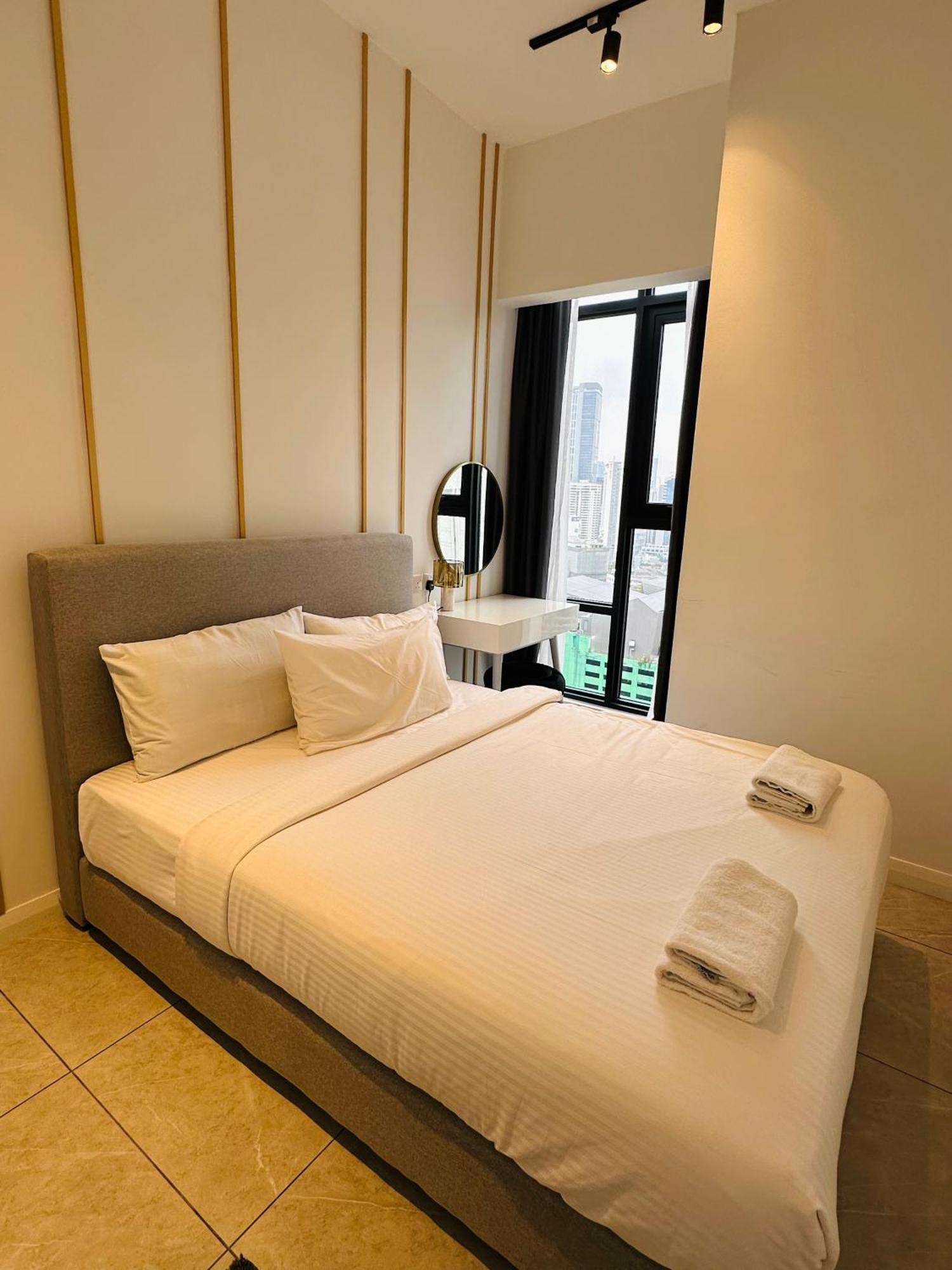 Axon Klcc - Kl Apartment *